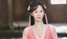 成毅杨紫最新爆料,揭秘幕后故事，甜蜜互动引粉丝热议